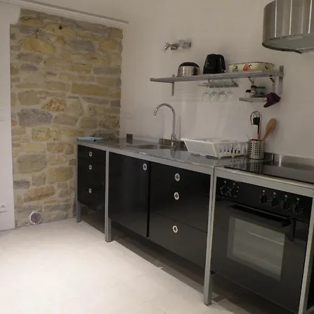 Maison Les Fraysses Couette-café 3*