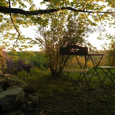 Couette-café Maison Les Fraysses